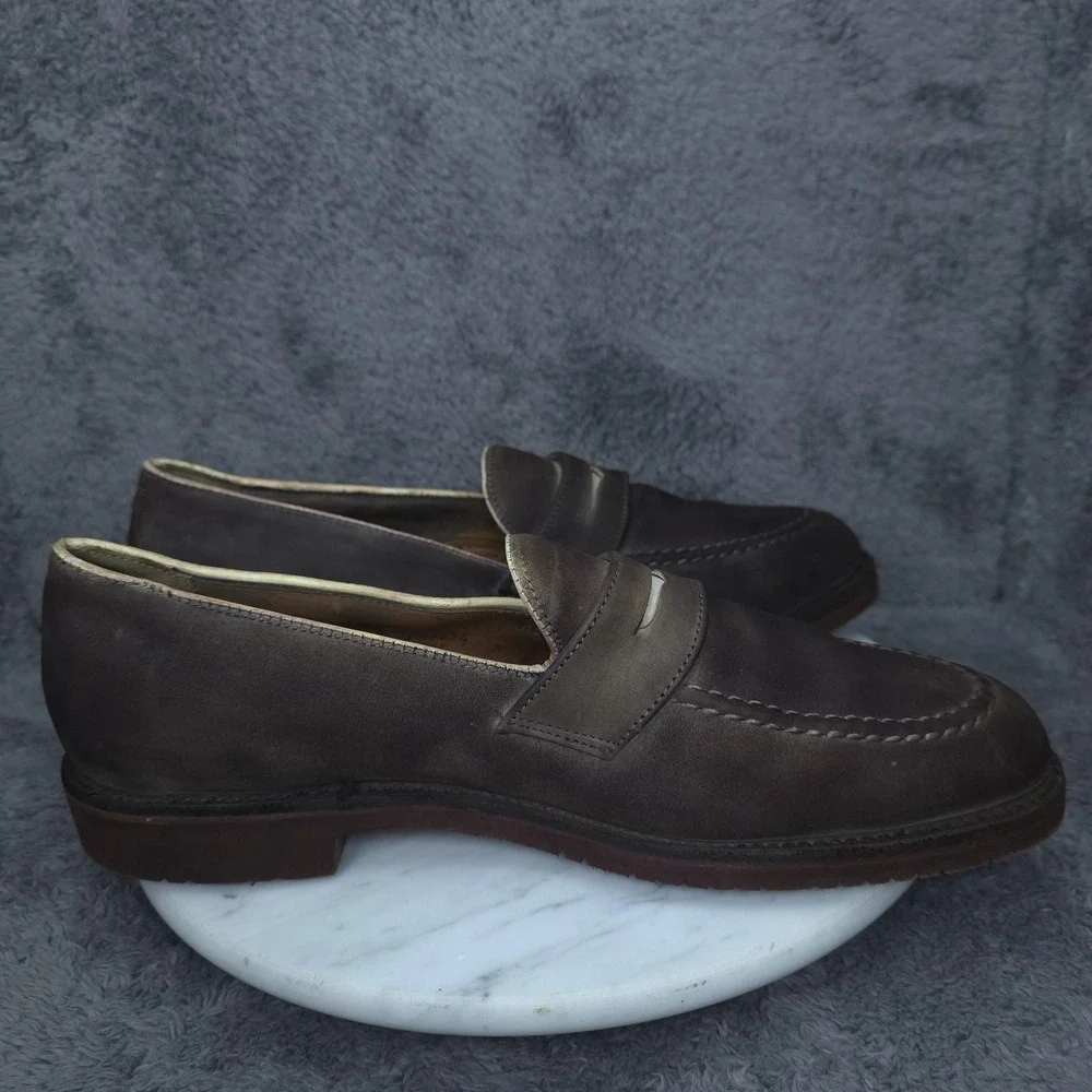 Vintage Walk-Over Shoes Mens Size 10 Brown Nubuck Slip On Loafer Vibram USA